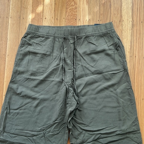 H&M Pants - Picture 2 of 4